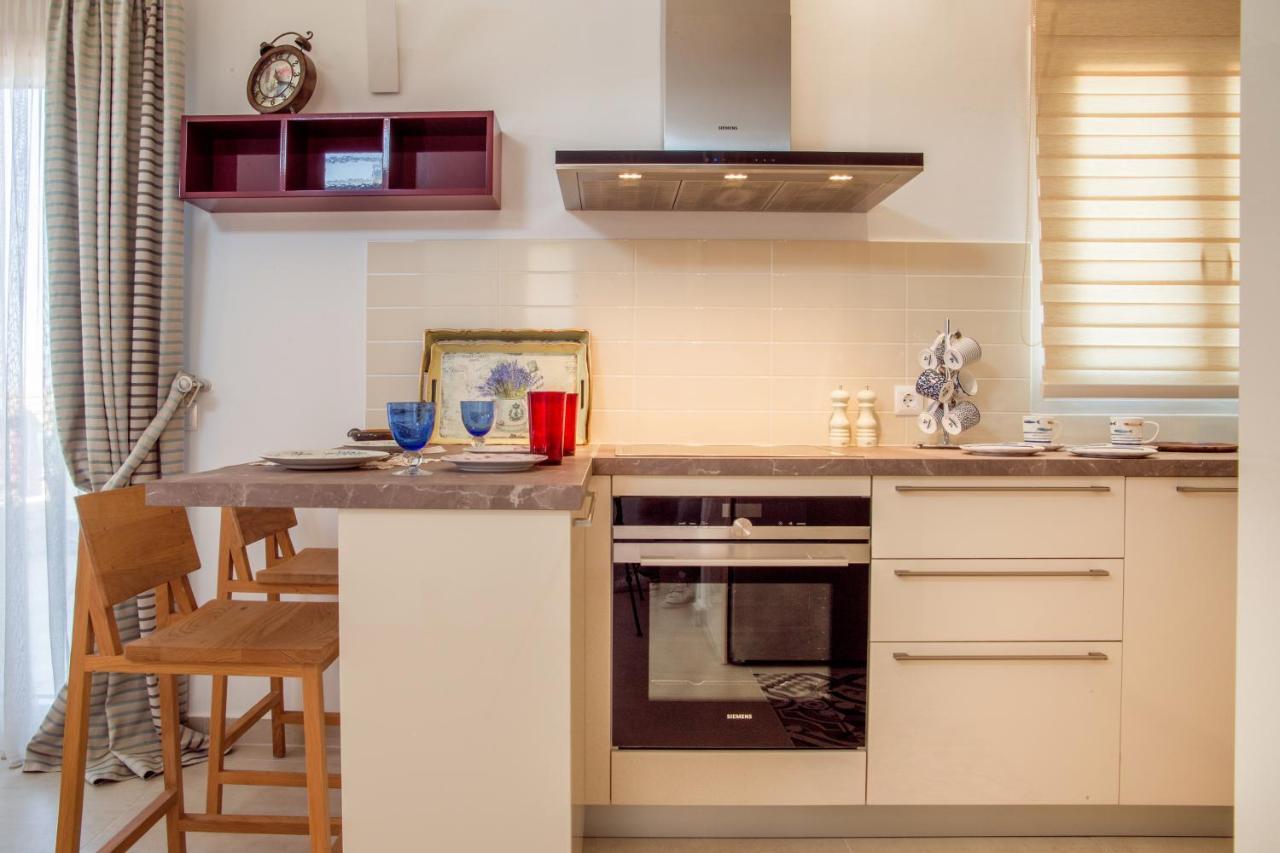Eleni'S Guesthouse Aprovaton Εξωτερικό φωτογραφία