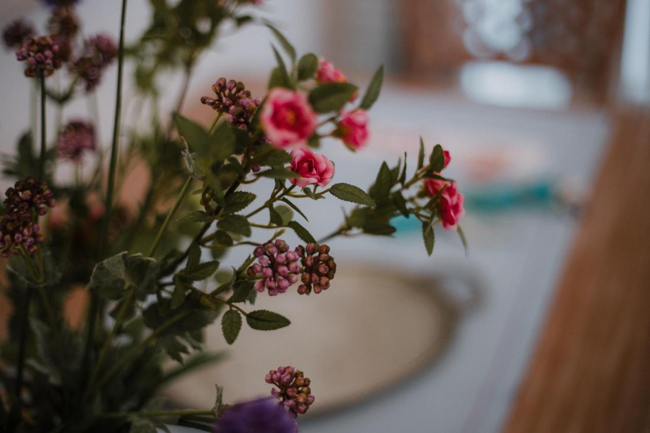 Eleni'S Guesthouse Aprovaton Εξωτερικό φωτογραφία