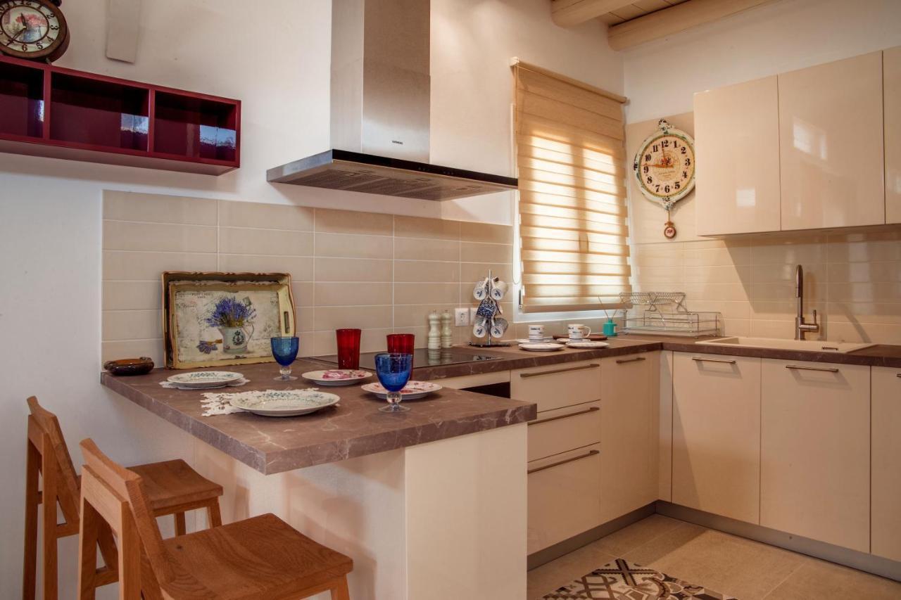 Eleni'S Guesthouse Aprovaton Εξωτερικό φωτογραφία
