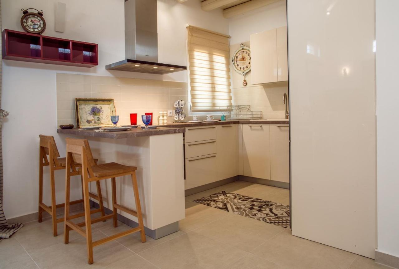 Eleni'S Guesthouse Aprovaton Εξωτερικό φωτογραφία